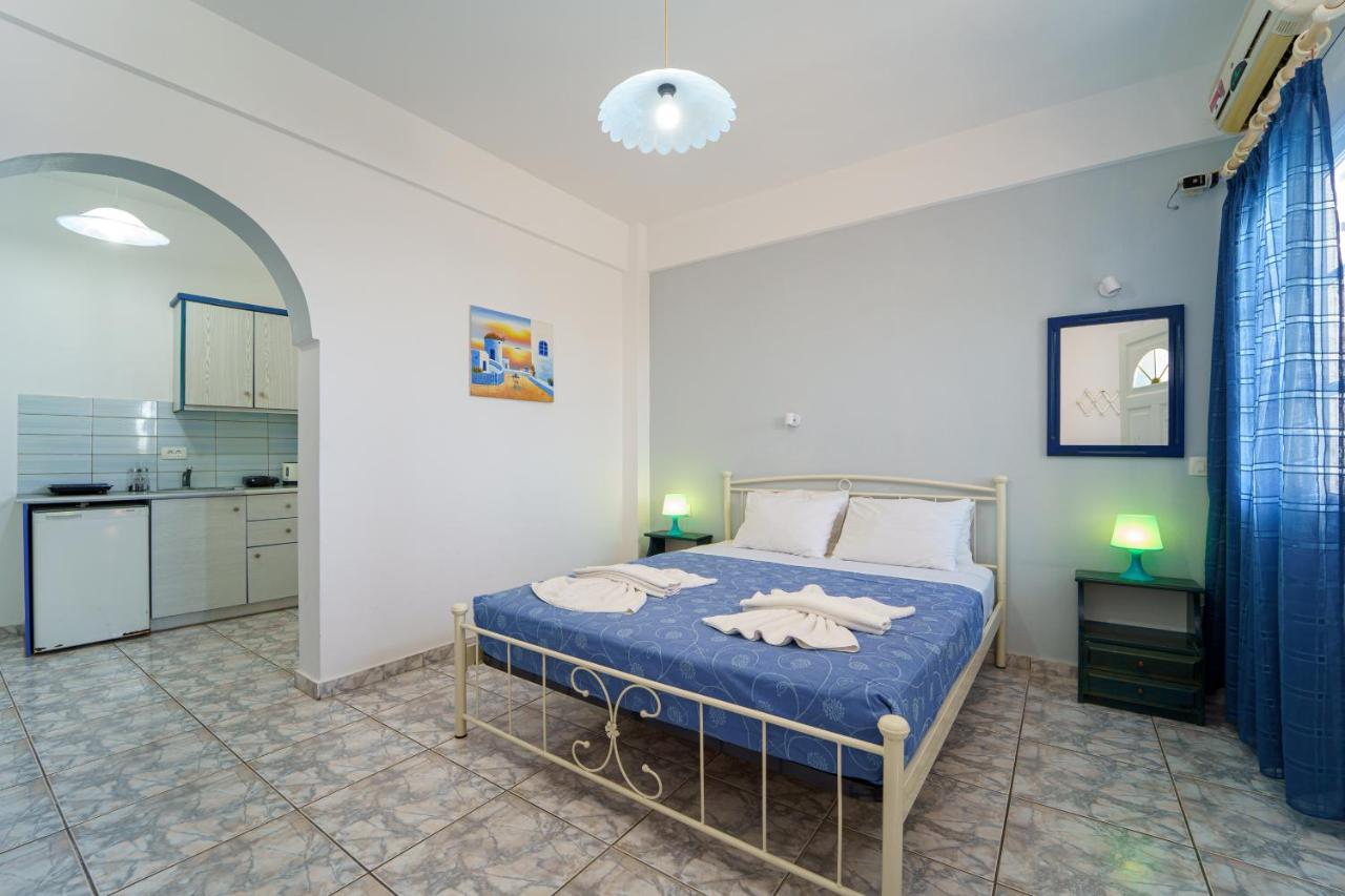 Marousi Suites Периса Екстериор снимка